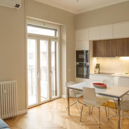 Beautiful Apartment In Милан Экстерьер фото